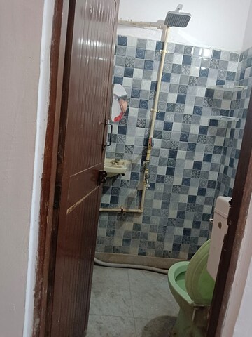 Balcony in 1 RK Builder Floor at Lajpat Nagar 4 – for Rent