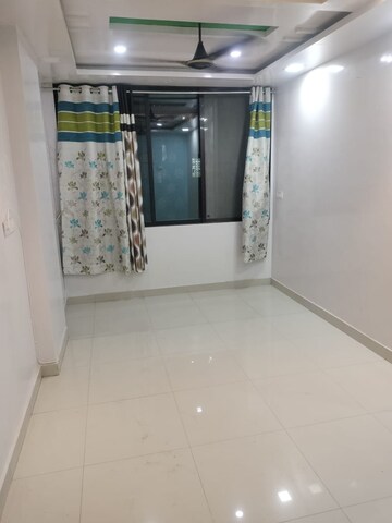 Room in 1 BHK Apartment at The Baya Central, Lower Parel – for Rent