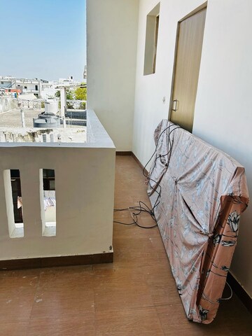 Terrace in 4 BHK Builder Floor at Green Fields Colony – for Sale