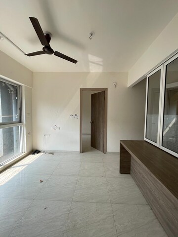 2 BHK Apartment For Sale in Lodha Golden Dream, Dombivli East