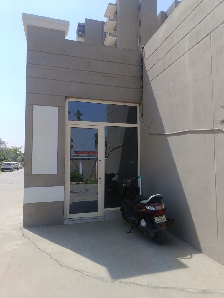 undefined, conscient-habitat-residences Commercial Shop 285 Sq.Ft. In Sector 78 Faridabad 8393399