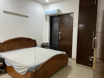 3 BHK Builder Floor For Rent in Unitech Arcadia, South City 2