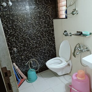 Team Area in 1 BHK Apartment at Abhay Sheetal  Complex, Mira Road – for Sale