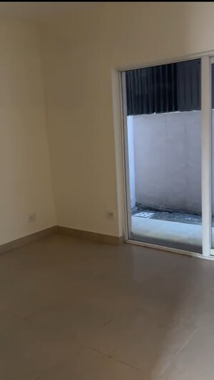 2 BHK Apartment For Sale in Wave City, Wave City