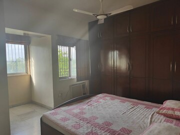 Bedroom in 2 BHK Apartment at Silver Anklet Apartments, Versova – for Rent