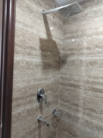 Bathroom in 3 BHK Builder Floor at Ansal Sushant Lok I, Sector 43 – for Rent