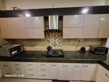 Kitchen in 4 BHK Apartment at Unitech The World Spa, Sector 30 – for Sale