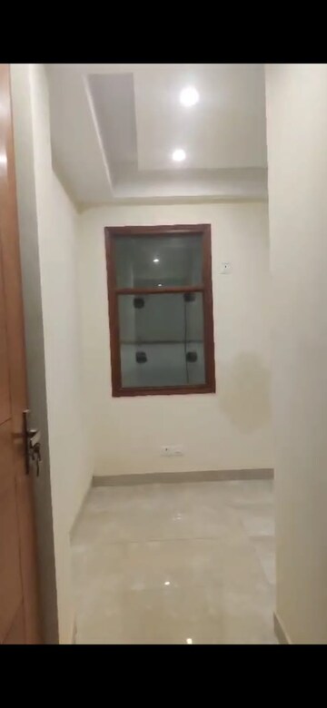 Bedroom in 1 BHK Builder Floor at Govindpuri – for Rent