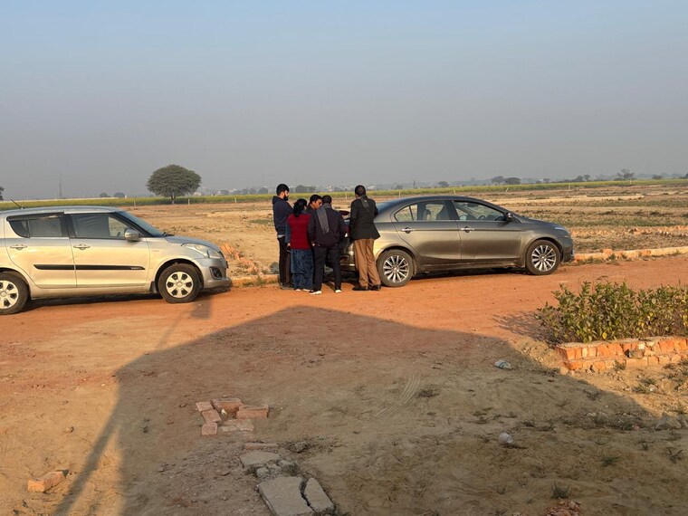 Exterior View, upsidc site b  1000 Sq.Yd. Plot In Upsidc Site B Greater Noida 8393589