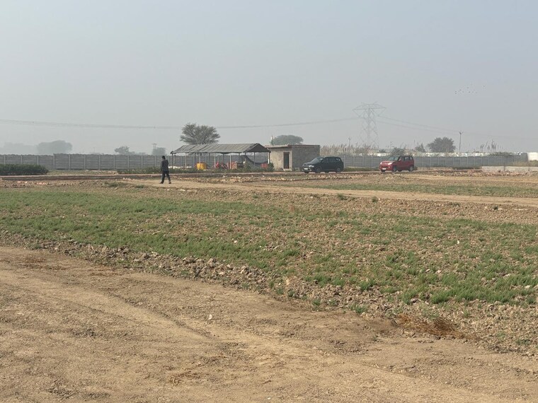 Exterior View, upsidc site b  1000 Sq.Yd. Plot In Upsidc Site B Greater Noida 8393589