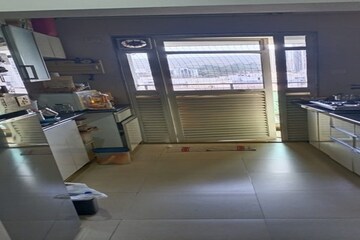 Parking in 3 BHK Apartment at Kanakia Challengers, Kandivali East – for Sale