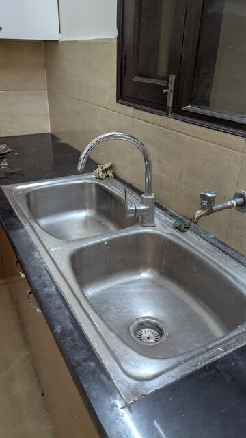 Kitchen in 4 BHK Builder Floor at Srishti Greenfield Homes, Green Fields Colony – for Rent