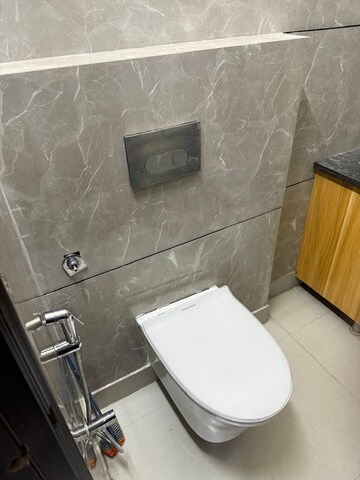 Bathroom in 4 BHK Builder Floor at Madhavpuram – for Sale