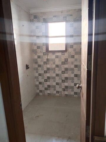 Bathroom in 4 BHK Builder Floor at Green Fields Colony – for Sale