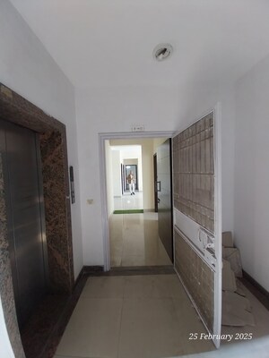 Building Lobby in 2.5 BHK Apartment at Unitech Habitat, Pi Greater Noida – for Sale