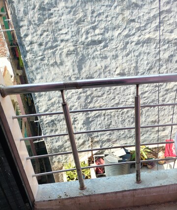 1 BHK Builder Floor For Rent in New Ashok Nagar