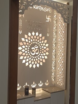 Master Bedroom in 4 BHK Builder Floor at Srishti Greenfield Homes, Green Fields Colony – for Sale