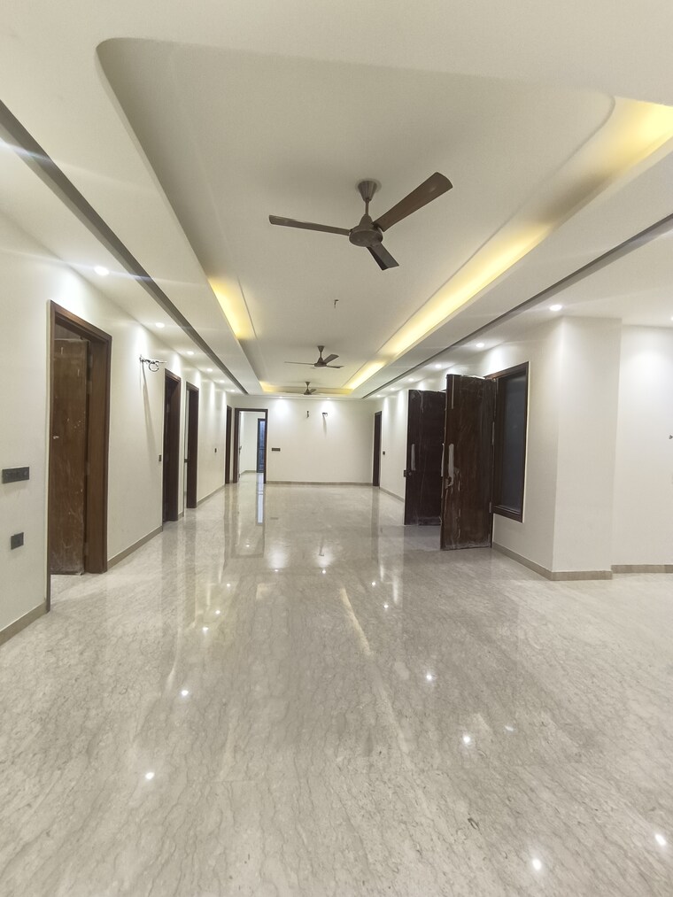 Room, srishti-greenfield-homes 4 Bedroom 4100 Sq.Ft. Builder Floor In Green Fields Colony Faridabad 8393733