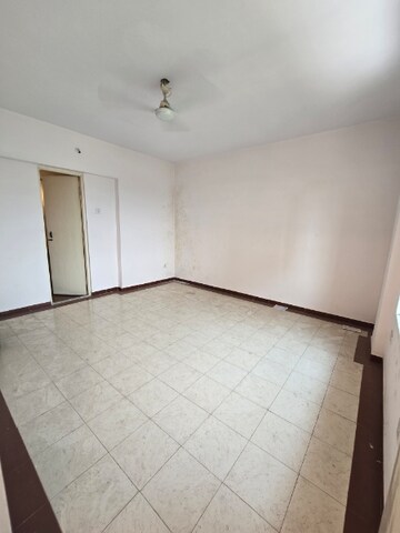 Room in 2 BHK Apartment at Channal Classic Apartment, Kopar Khairane – for Sale