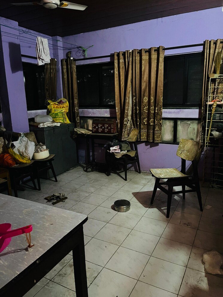 Living Room, mansi-maniratna-complex 2 Bedroom 950 Sq.Ft. Apartment In Walvekar Nagar Pune 8393670