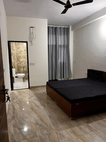 Room in  Pg at Sector 69 – for Rent