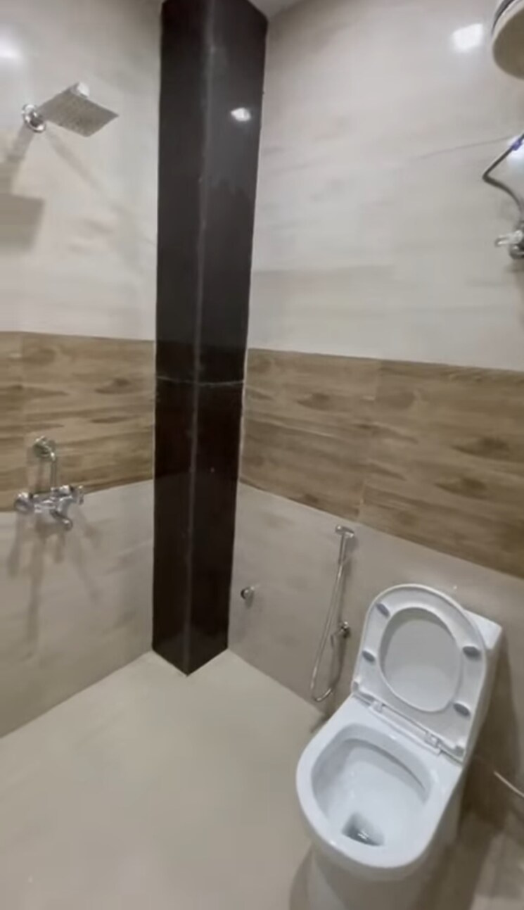 Bathroom, burari 2 Bedroom 900 Sq.Ft. Builder Floor In Burari Delhi 8393705