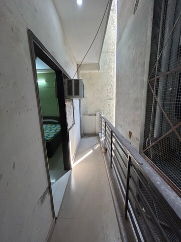 Balcony in 1 BHK Builder Floor at RWA Residential Society, Sector 40 – for Rent