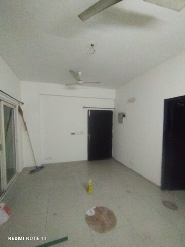 Bathroom in 2.5 BHK Apartment at Homes 121, Sector 121 – for Rent