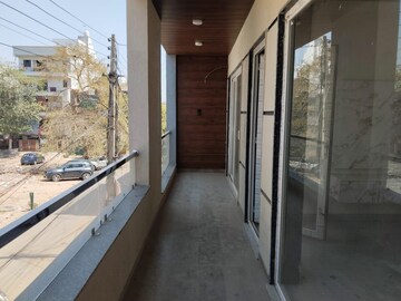 Balcony in 4 BHK Builder Floor at Green Fields Colony – for Sale