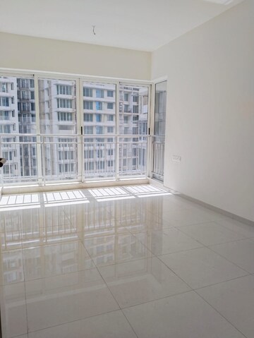 2 BHK Apartment For Rent in Marathon Nexzone, New Panvel
