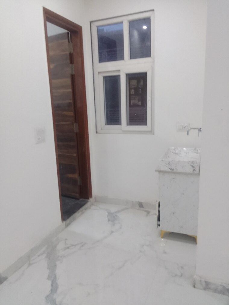 undefined, rohini sector 24 2 Bedroom 60 Sq.Mt. Builder Floor In Rohini Sector 24 Delhi 8393840