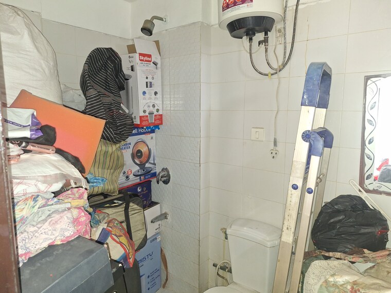 Master Bedroom, puri-pranayam 3 Bedroom 1857 Sq.Ft. Apartment In Sector 82 Faridabad 8393828