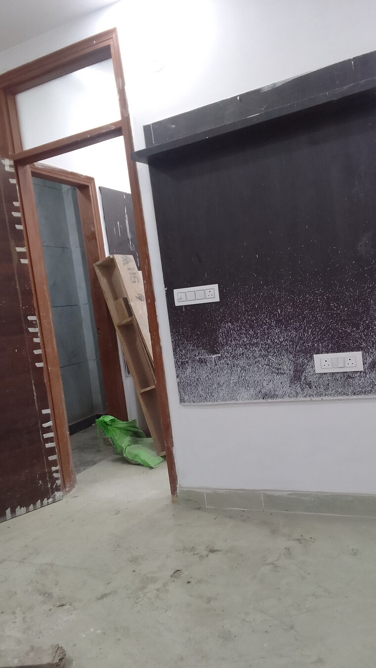 Balcony, rohini sector 24 1 Bedroom 32 Sq.Mt. Builder Floor In Rohini Sector 24 Delhi 8393896