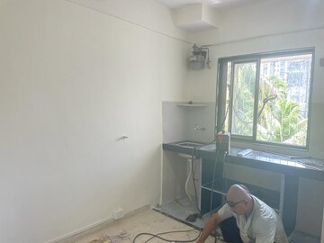 Furnished Amenities in 1 BHK Apartment at Mahudi Darshan, Kandivali East – for Rent