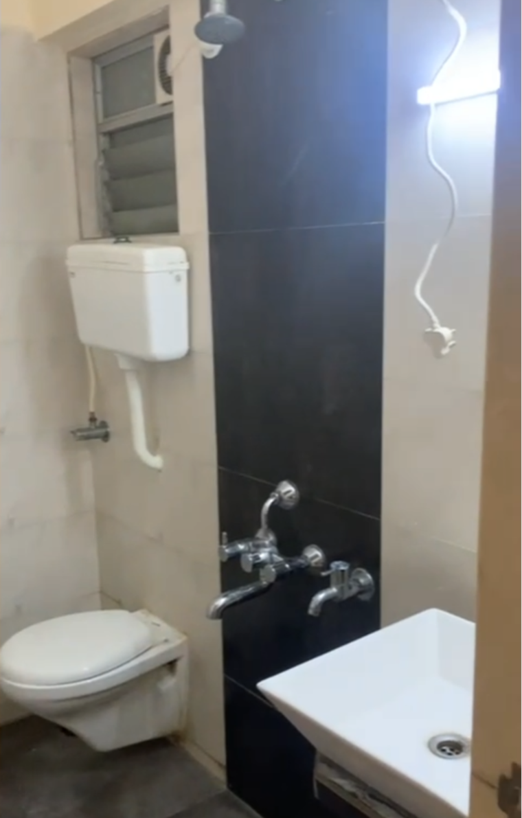 Bathroom, unique-shanti-poonam-estate-cluster-2 2 Bedroom 559 Sq.Ft. Apartment In Vijay Park Thane 8393924