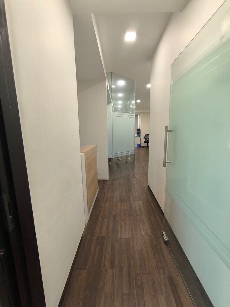 undefined, the-crescent-business-park Commercial Office Space 550 Sq.Ft. In Sakinaka Mumbai 8393894