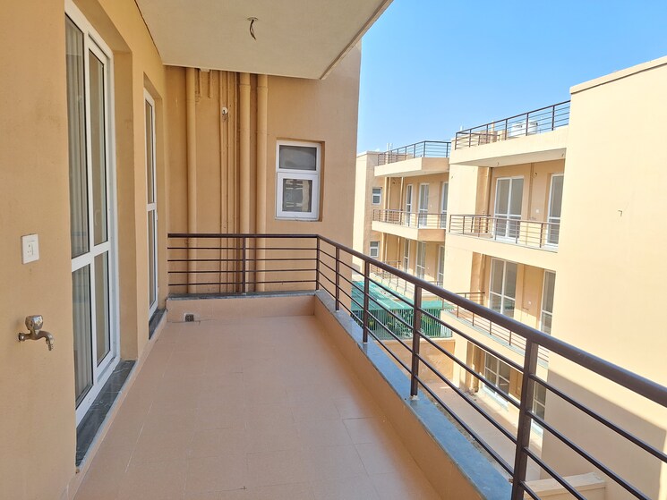 Balcony, bptp-parkland-pride 4 Bedroom 258 Sq.Ft. Independent House In Sector 77 Faridabad 8393908