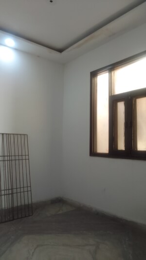 Room in 1 BHK Builder Floor at Rohini Sector 24 – for Sale