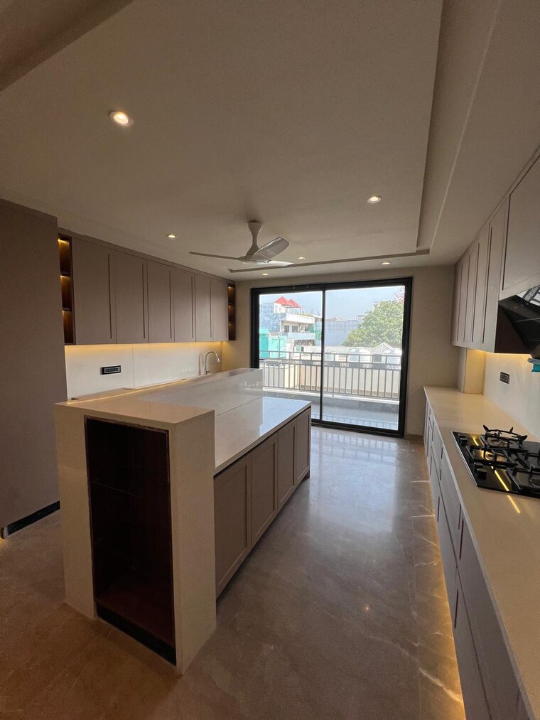 Kitchen, sector 26 4 Bedroom 502 Sq.Yd. Builder Floor In Sector 26 Gurgaon 8394134