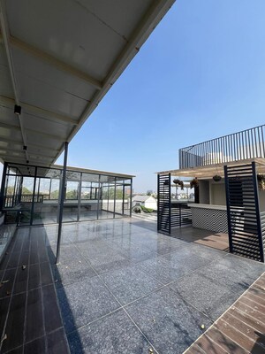 Terrace in 4 BHK Builder Floor at Sector 26 – for Sale