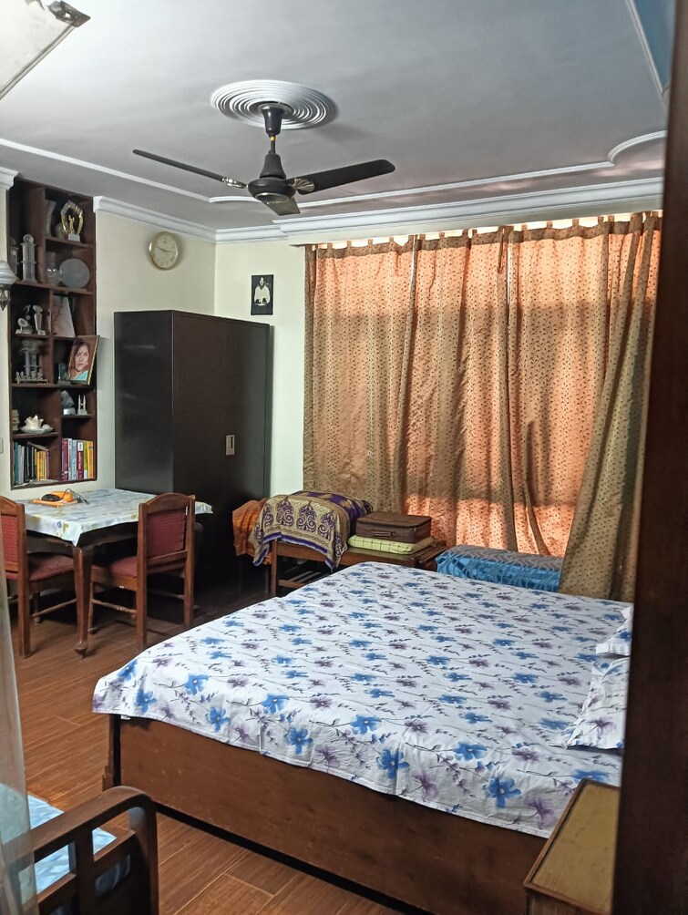 Cover Image, nehru enclave 4 Bedroom 3420 Sq.Ft. Builder Floor In Nehru Enclave Delhi 8394030