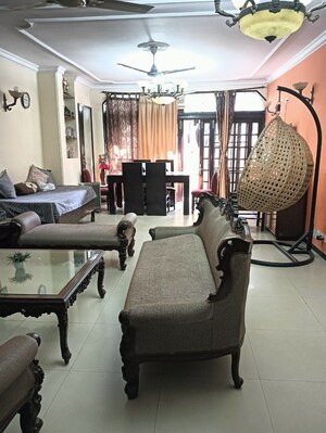 Gym in 4 BHK Builder Floor at Nehru Enclave – for Sale