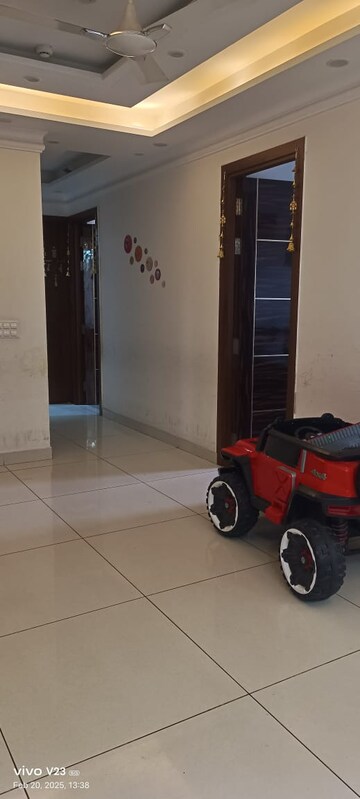 3 BHK Builder Floor For Rent in Gyan Khand