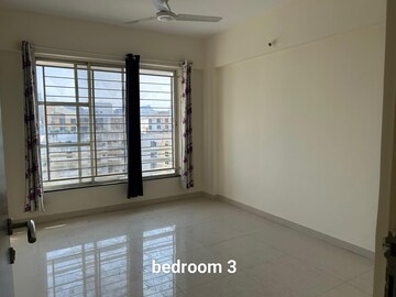 Room in 3 BHK Apartment at Comfort Zone, Balewadi – for Sale