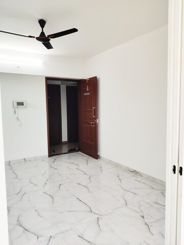 Room in 1 BHK Apartment at VTP One, Kharadi – for Sale