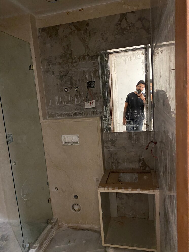 Other, subhash nagar 2 Bedroom 900 Sq.Ft. Builder Floor In Subhash Nagar Delhi 8394057