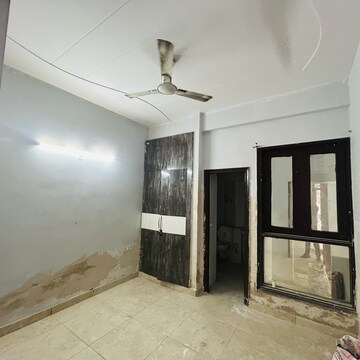 Room in 3.5 BHK Villa at Panchsheel Villas, Panchsheel Green – for Rent