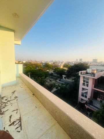 2 BHK Builder Floor For Rent in Sector 38