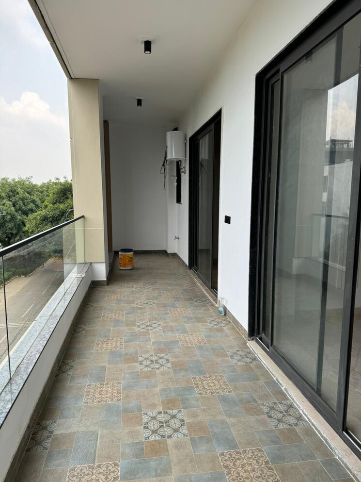 undefined, anant-raj-the-estate-floors 4 Bedroom 263 Sq.Yd. Builder Floor In Sector 63a Gurgaon 8394157