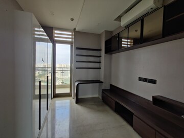 Kitchen in 3 BHK Apartment at M3M Golf Estate, Sector 65 – for Rent
